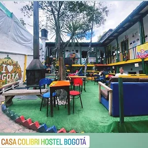 Hostal Gastro Bar Casa Colibrí Pensión